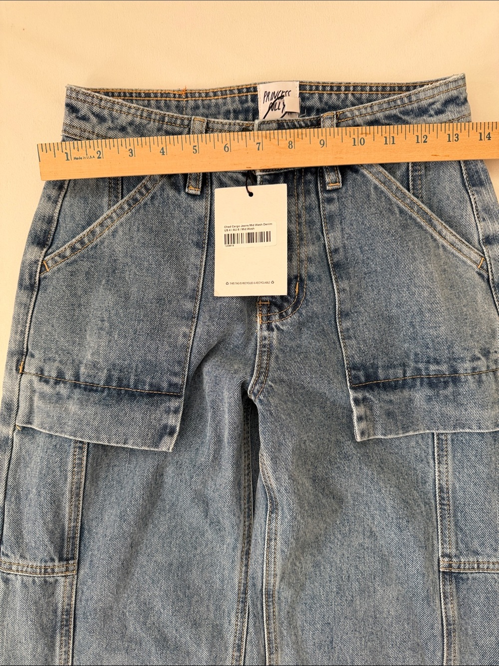 Princess Polly NWT Chad Cargo Jeans Mid Wash Denim Size 4 - Picture 12 of 13
